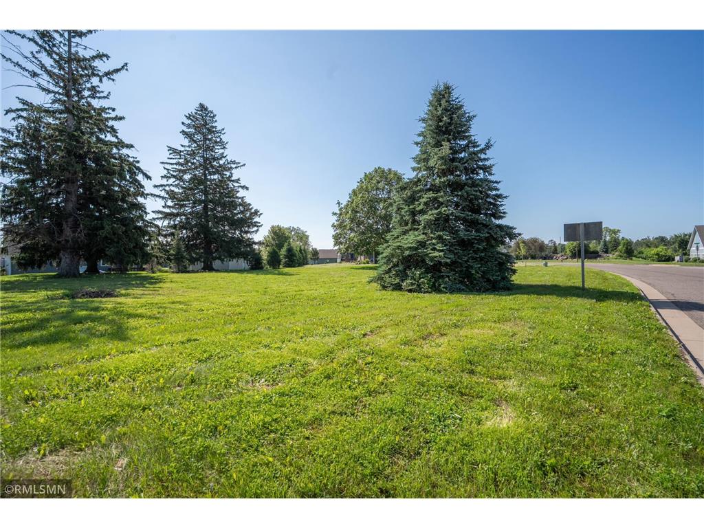 2364 St Andrews Drive Altoona WI 54720 6635857 image1