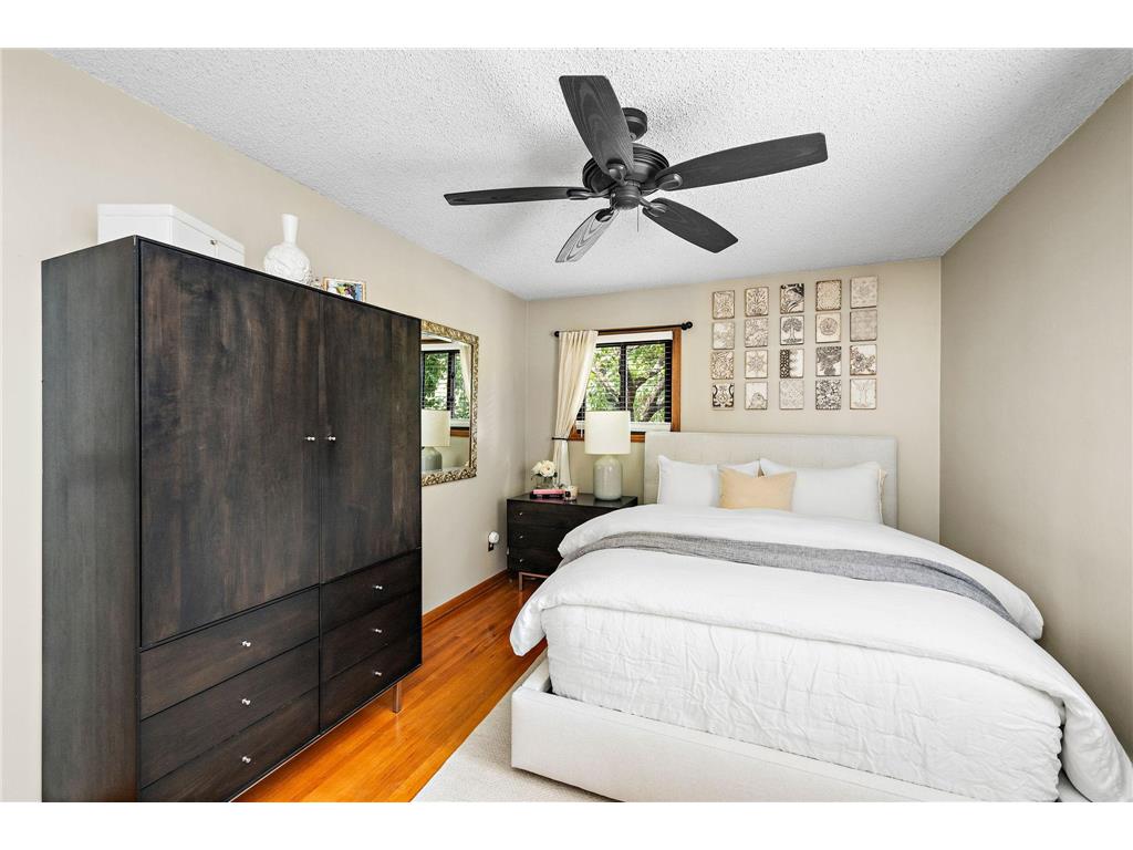 2365 Unity Avenue N Golden Valley MN 55422 7110611 image14
