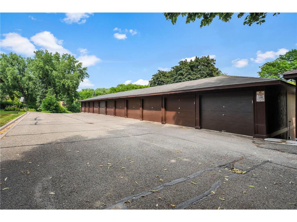 2365 Unity Avenue N Golden Valley MN 55422 7110611 image18