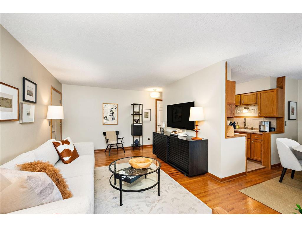 2365 Unity Avenue N Golden Valley MN 55422 7110611 image6