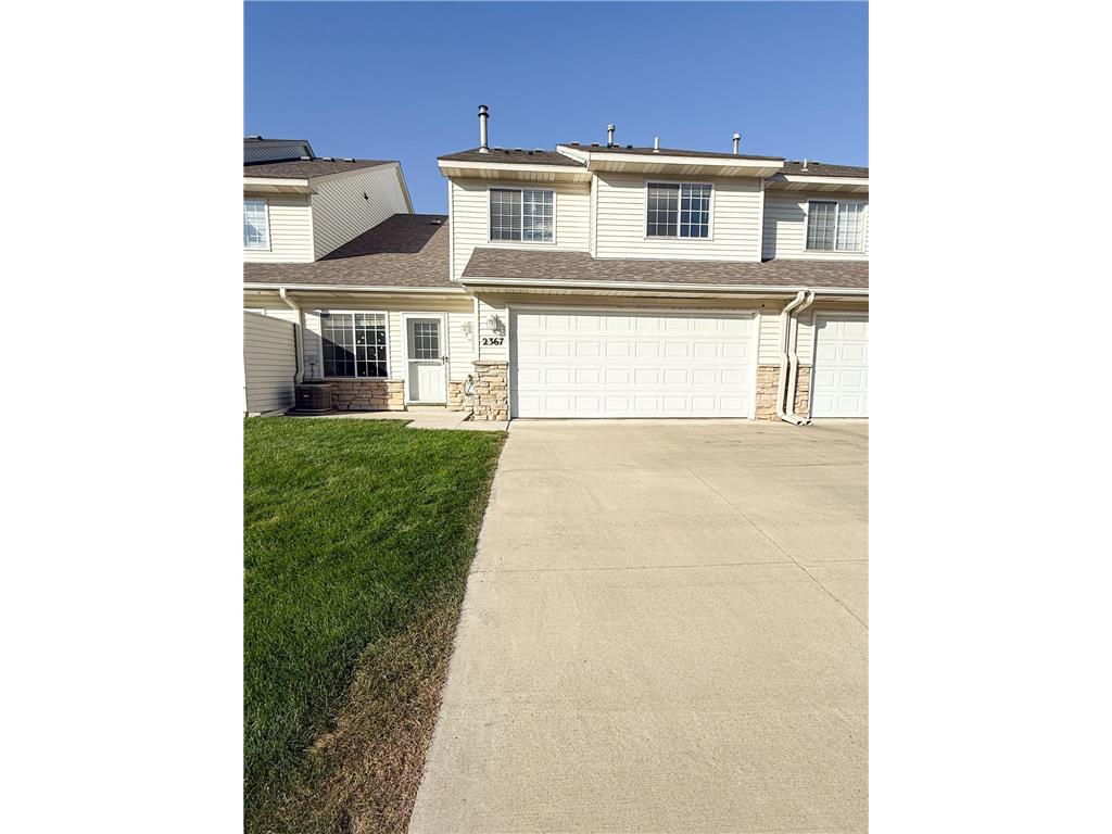 2367 Cascade Drive Shakopee MN 55379 6796601 image1