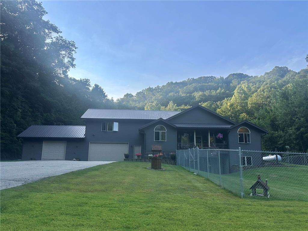 23677 County Road 23 Winona MN 55987 6718178 image1