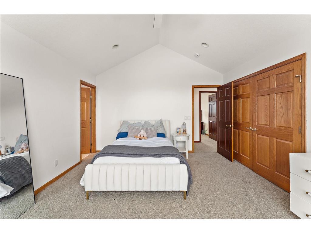2368 Barton Avenue NW Buffalo MN 55313 7068334 image86