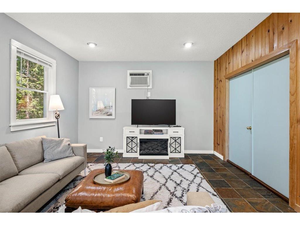 2368 Hadley Avenue N Oakdale MN 55128 7064762 image17