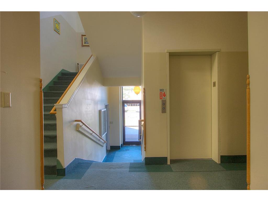 237 2nd Avenue SW Cambridge MN 55008 6727613 image5