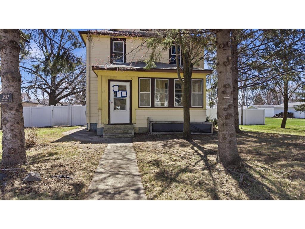 237 2nd Street SW Richmond MN 56368 7069859 image1