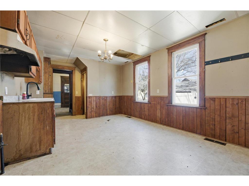 237 2nd Street SW Richmond MN 56368 7069859 image14