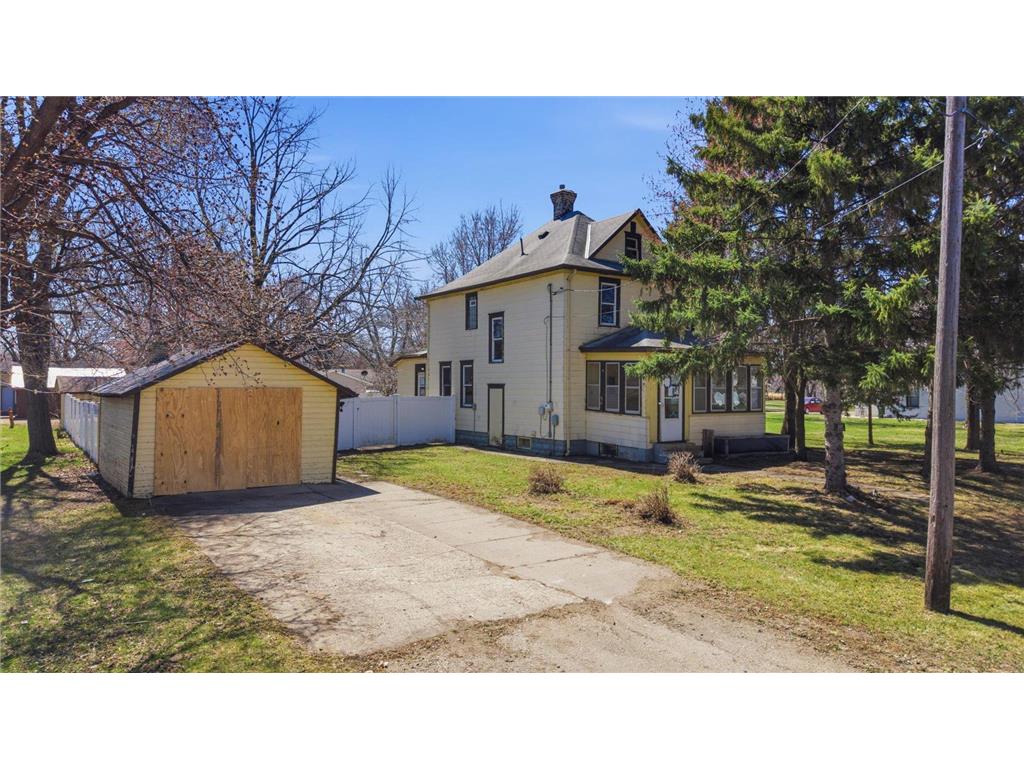 237 2nd Street SW Richmond MN 56368 7069859 image2