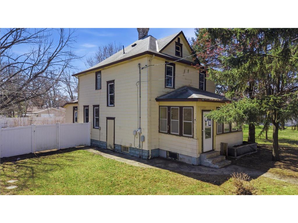 237 2nd Street SW Richmond MN 56368 7069859 image3