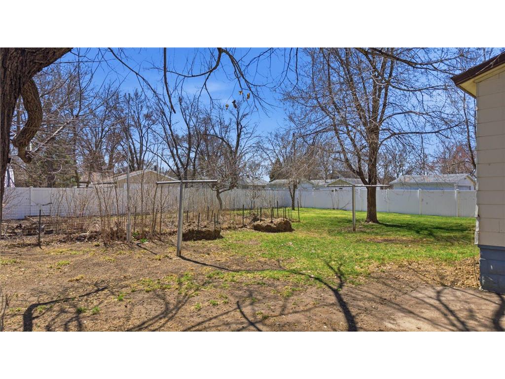 237 2nd Street SW Richmond MN 56368 7069859 image4