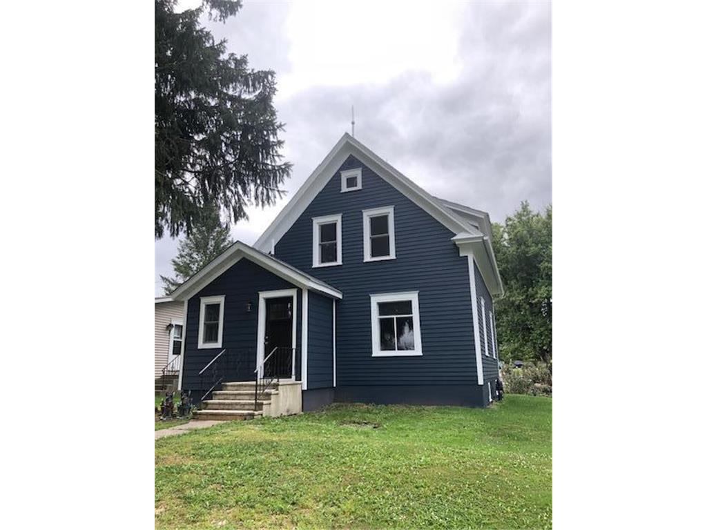 237 4th Avenue NE Spring Grove Twp MN 55974 6370443 image1