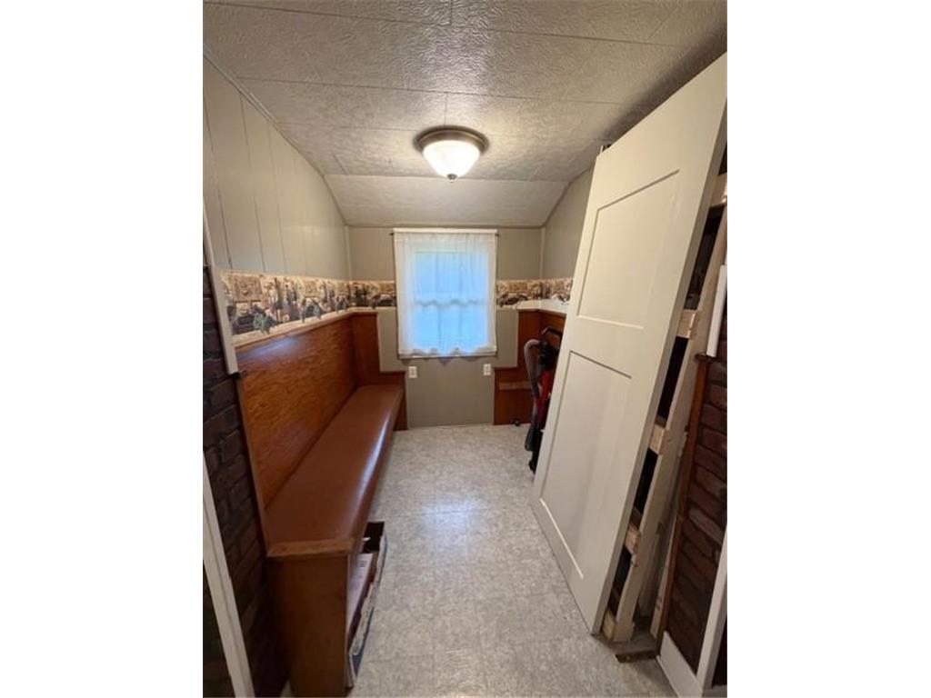 237 5th Street N Brownton MN 55312 6807731 image8