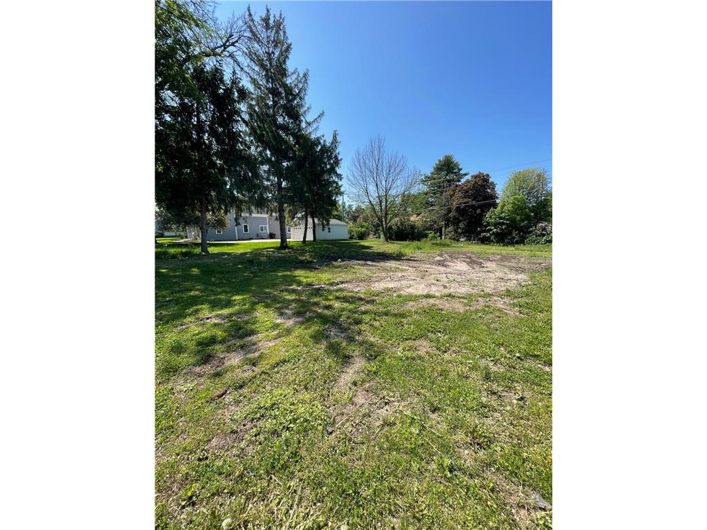 237 Court Street N Prescott WI 54021 6437076 image1