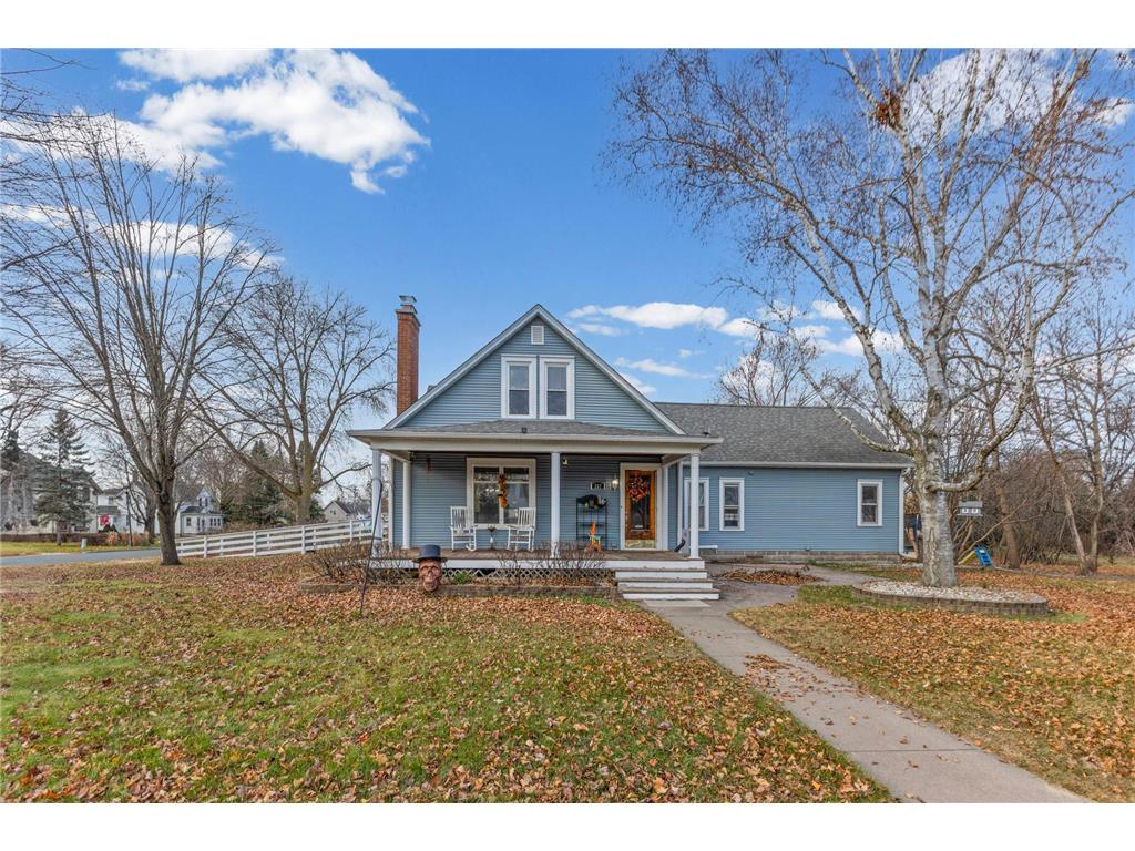 237 Cypress Street S Cambridge MN 55008 6820315 image2