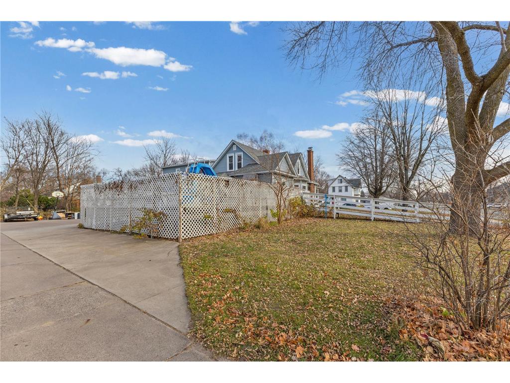 237 Cypress Street S Cambridge MN 55008 6820315 image27