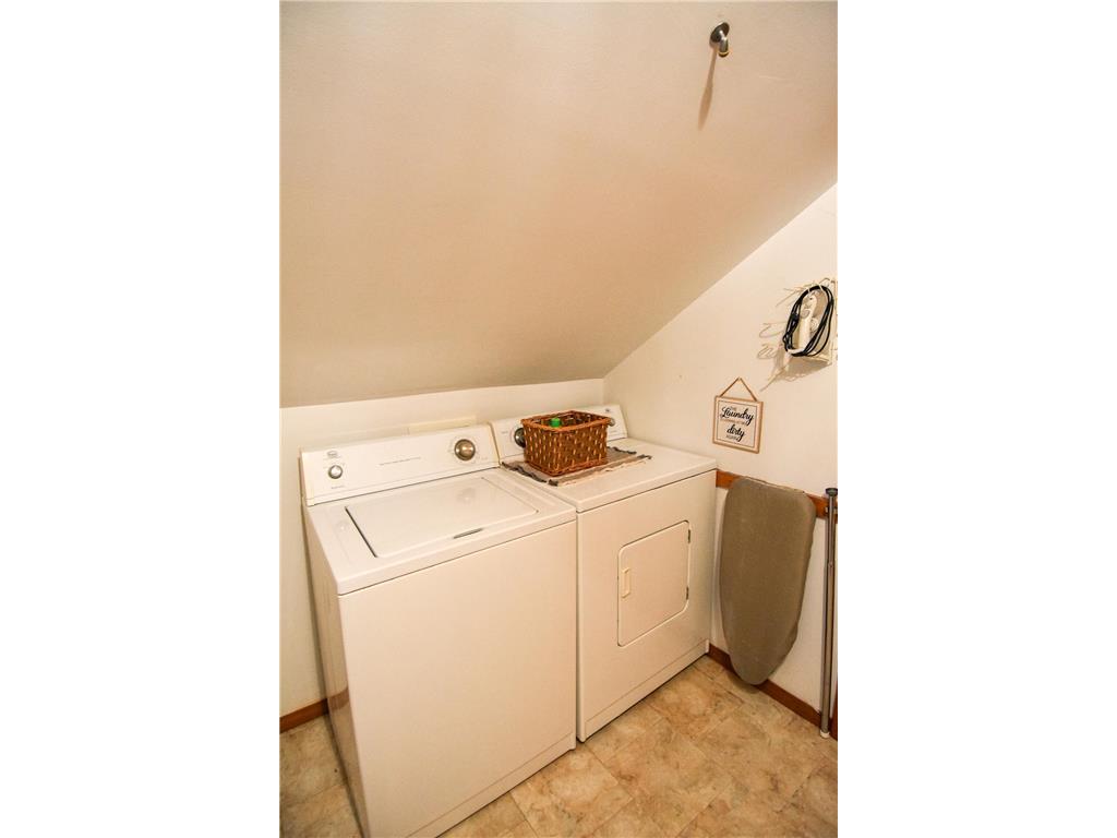 237 Markley Avenue N Thief River Falls MN 56701 - Thief River 7110234 image40