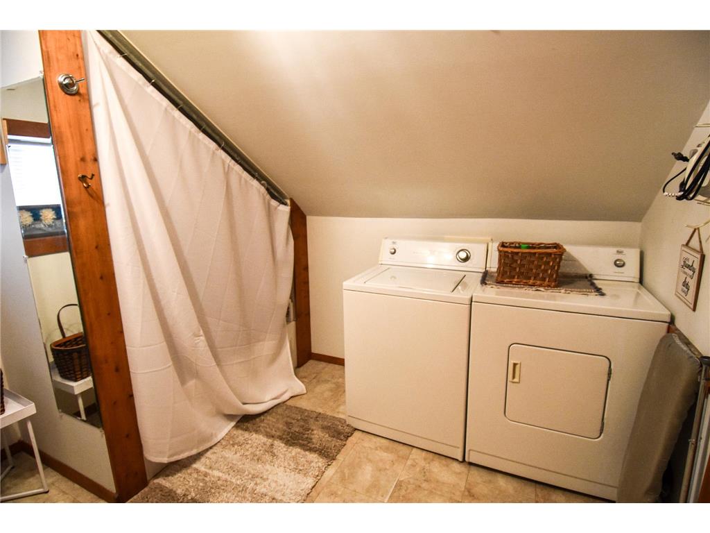 237 Markley Avenue N Thief River Falls MN 56701 - Thief River 7110234 image41