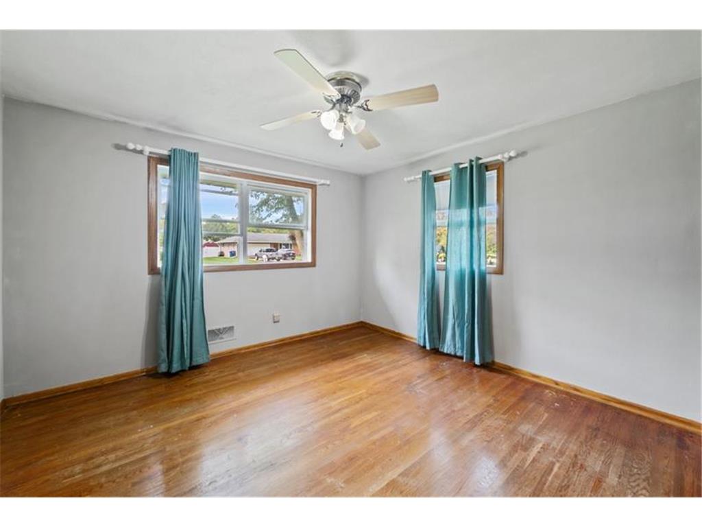 237 Motel Avenue Red Wing MN 55066 6814513 image5