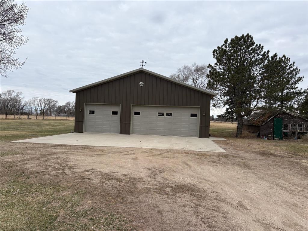 237 S Paul Street Appleton MN 56208 7047806 image41
