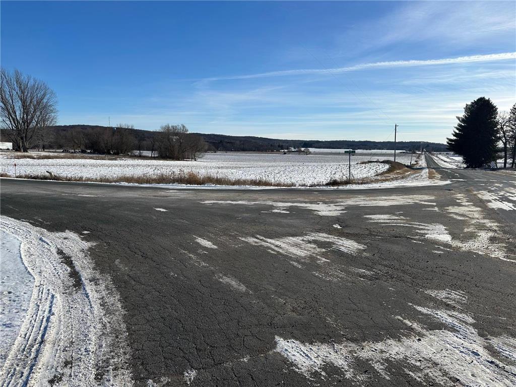 2370 Clark Road Osceola WI 54009 6477945 image1