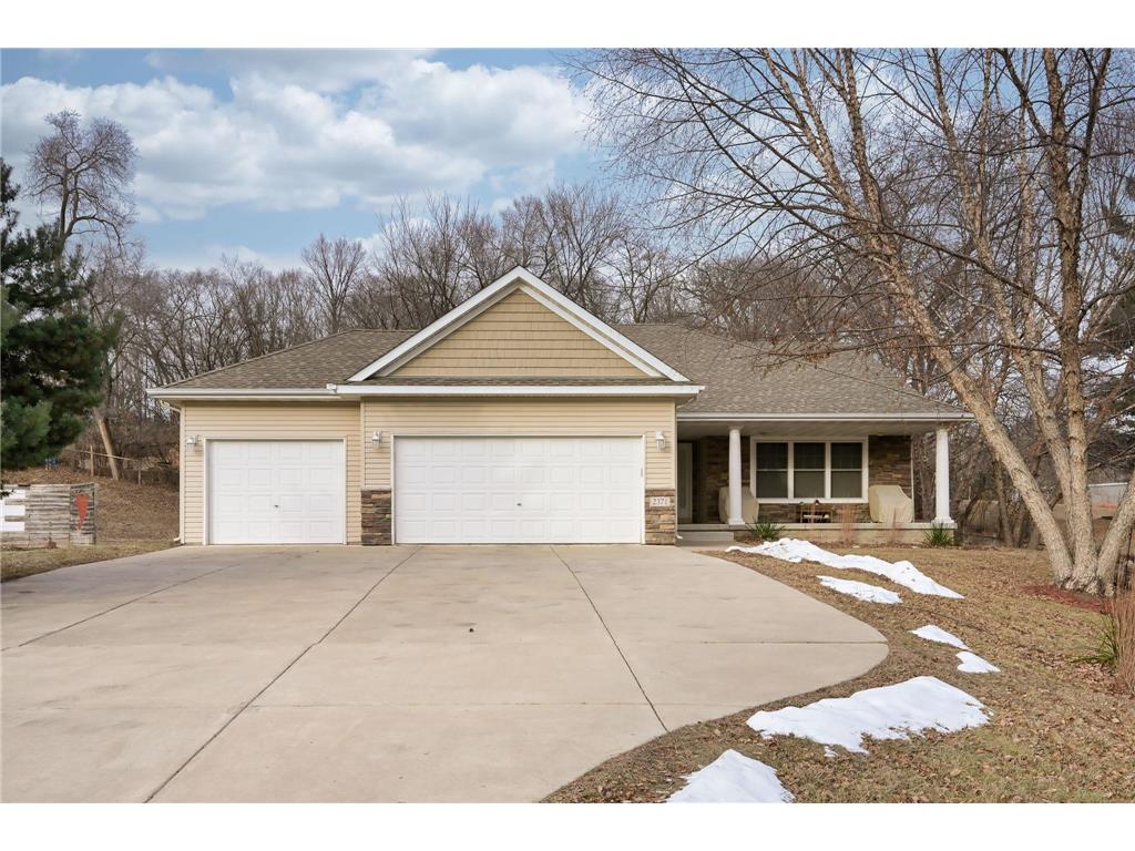 2371 Carver Avenue E Maplewood MN 55119 6539443 image1