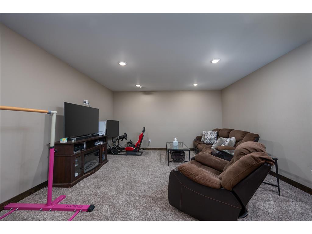 2373 30th Avenue East Farmington WI 54020 7065370 image21