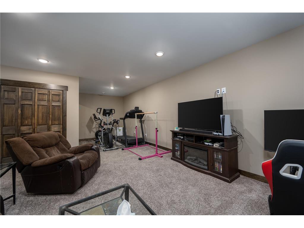 2373 30th Avenue East Farmington WI 54020 7065370 image22