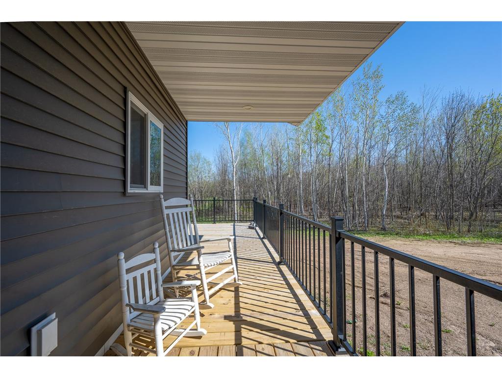 2373 30th Avenue East Farmington WI 54020 7065370 image24
