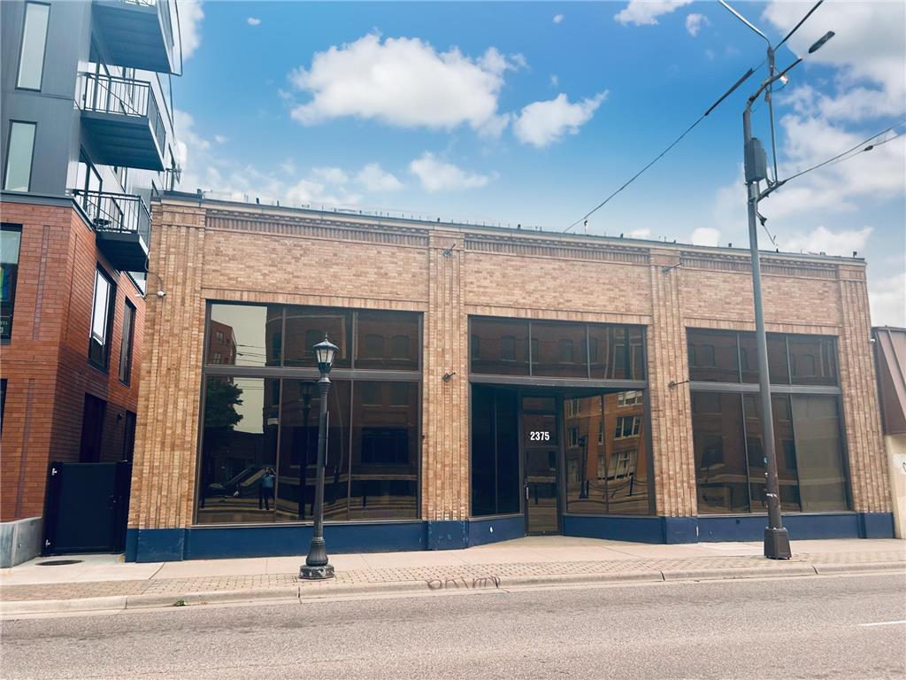 2375 University Avenue W Saint Paul MN 55114 6757944 image1