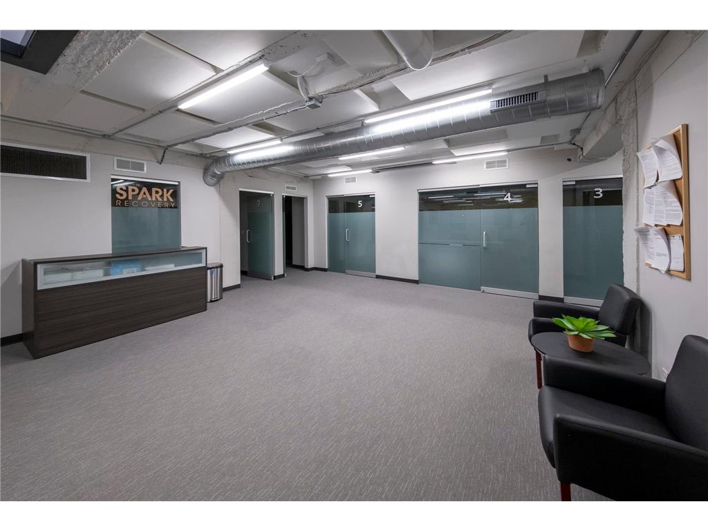 2375 University Avenue W Saint Paul MN 55114 6757944 image14