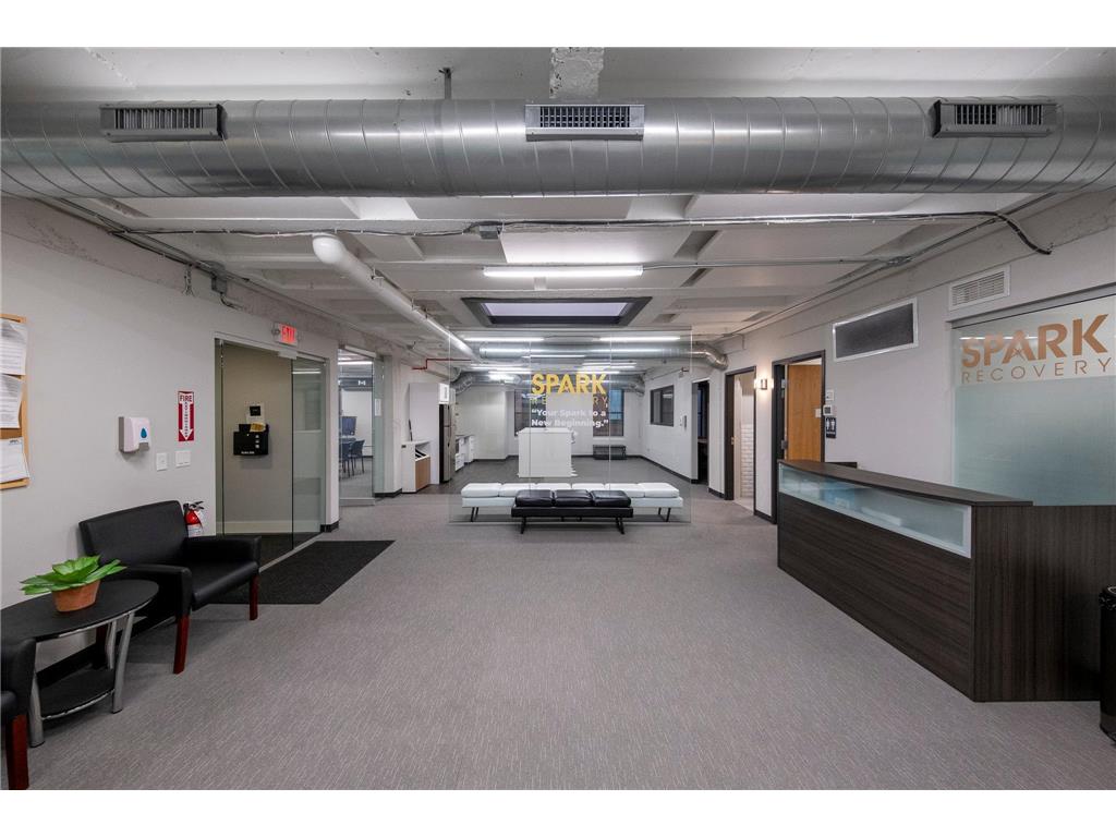 2375 University Avenue W Saint Paul MN 55114 6757944 image2