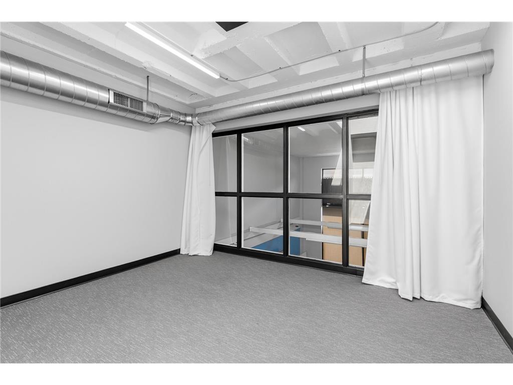2375 University Avenue W Saint Paul MN 55114 7093329 image14