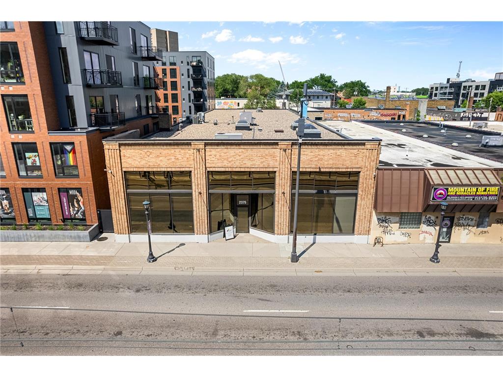 2375 University Avenue W Saint Paul MN 55114 7093329 image2