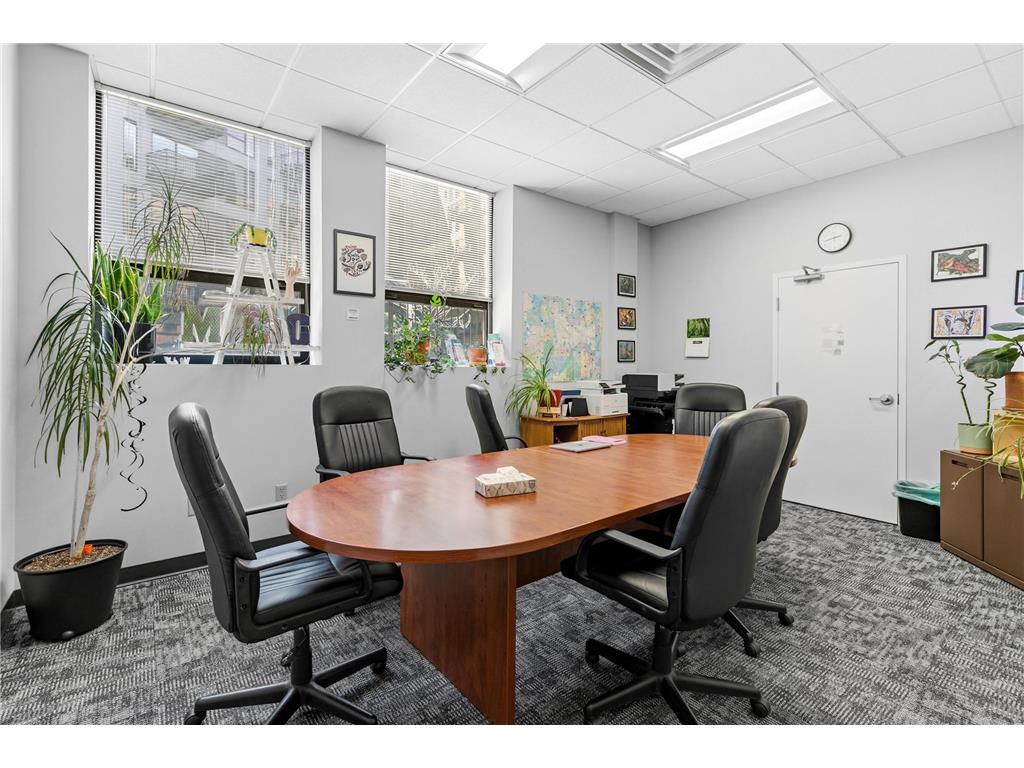 2375 University Avenue W Saint Paul MN 55114 7093329 image22