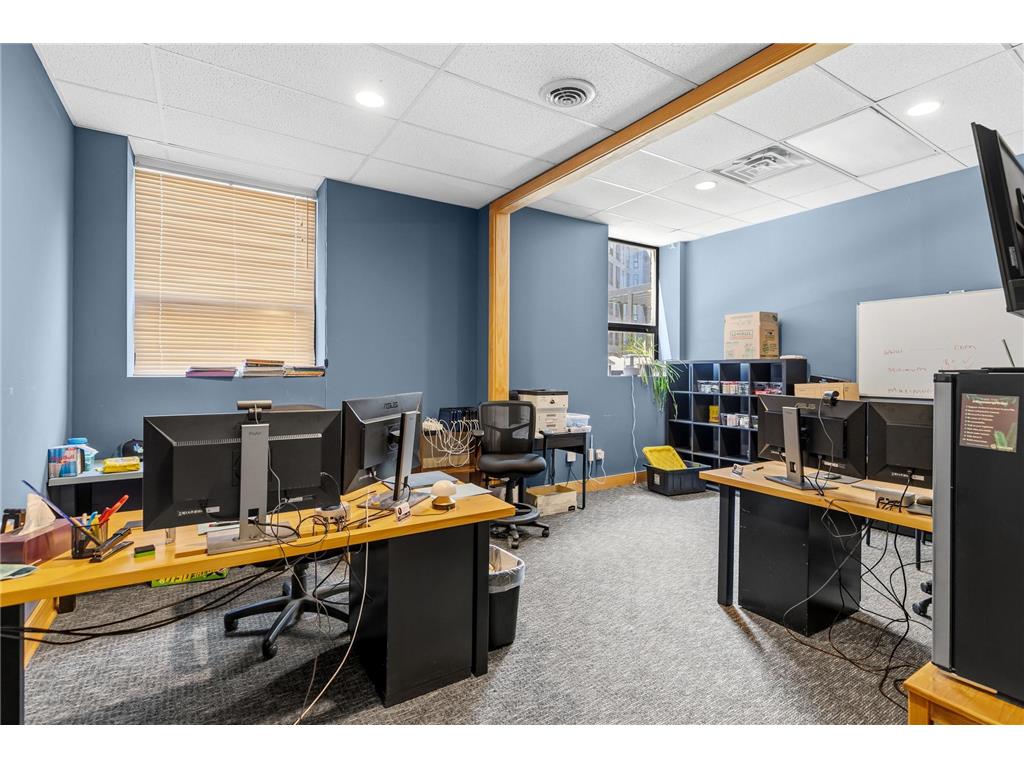2375 University Avenue W Saint Paul MN 55114 7093329 image23