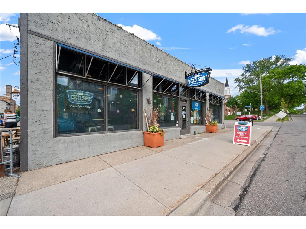 23760 Lawtonka Drive Shorewood MN 55331 - Lake Minnetonka 7010981 image97