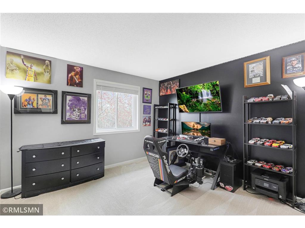 2377 Grenadier Avenue N Oakdale MN 55128 7054582 image12