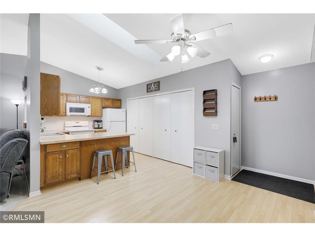 2377 Grenadier Avenue N Oakdale MN 55128 7054582 image2