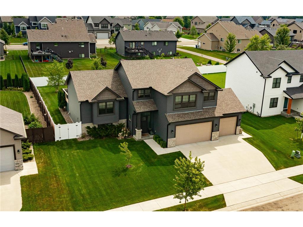 2377 Starburst Drive SW Rochester MN 55902 6769549 image1