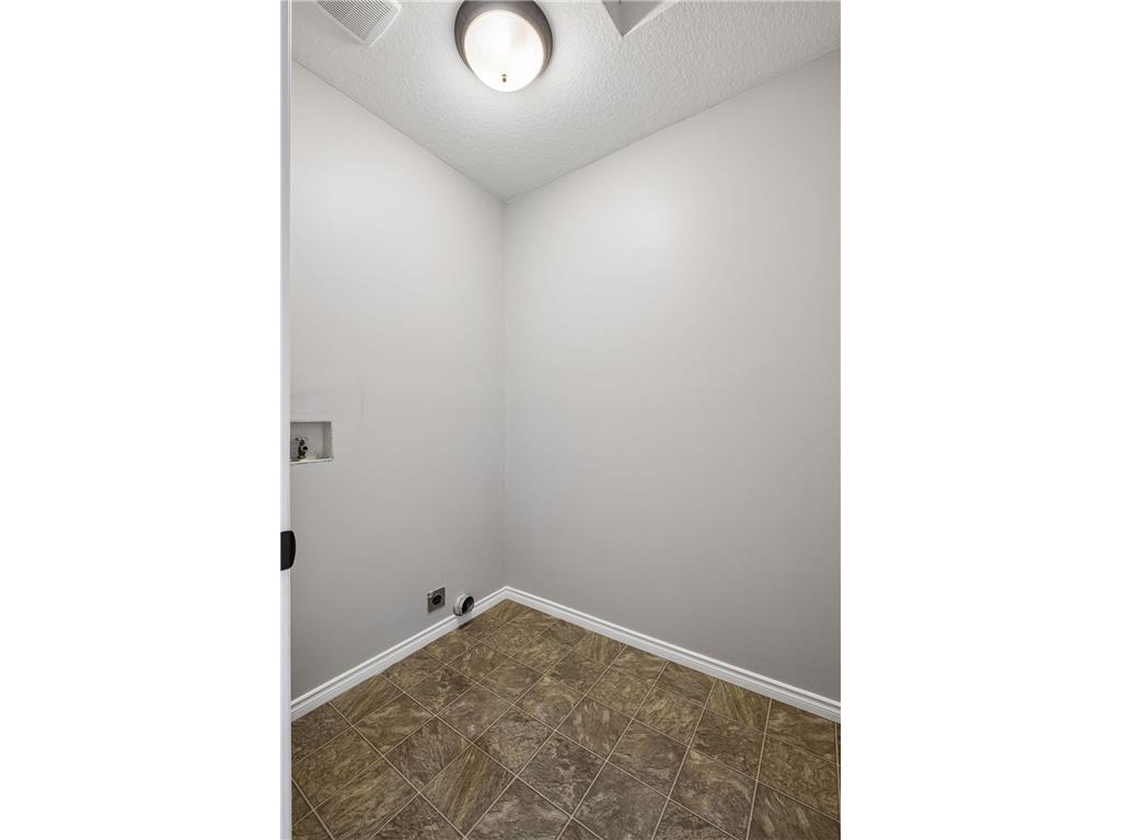 23775 Leeann Drive Douglas Twp MN 55031 7091111 image22