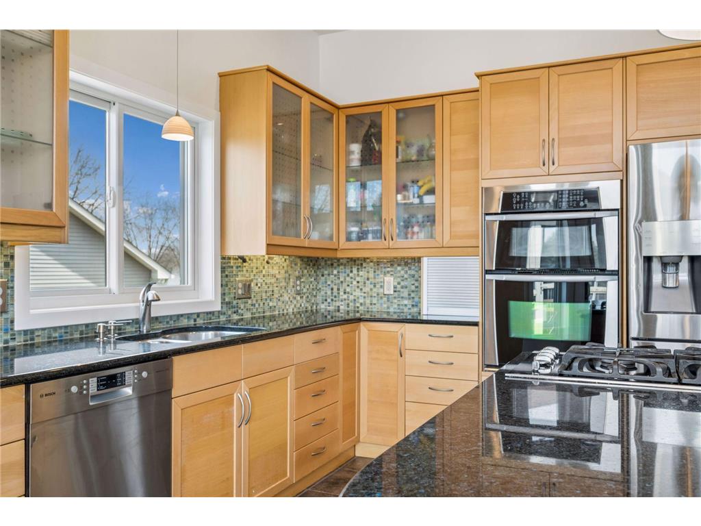 2378 Manuela Drive Chaska MN 55318 7049038 image12