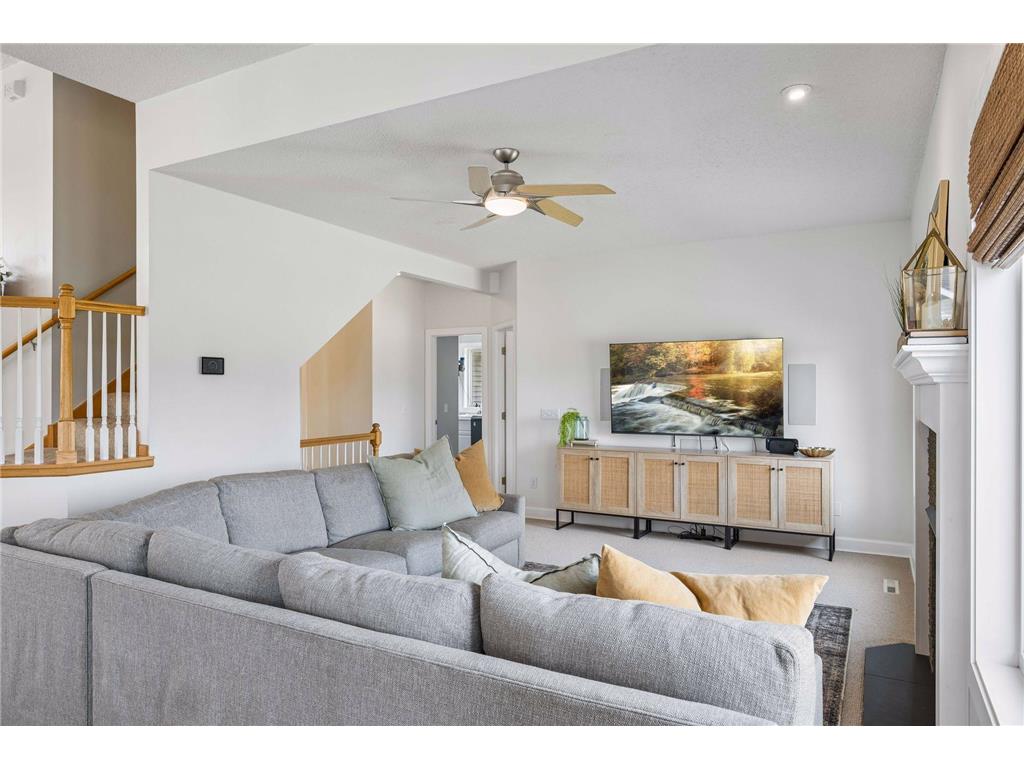 2378 Manuela Drive Chaska MN 55318 7049038 image16