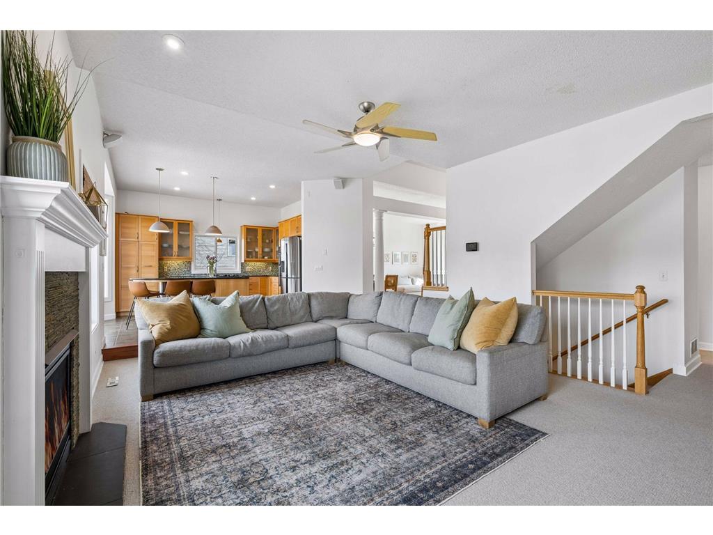 2378 Manuela Drive Chaska MN 55318 7049038 image20