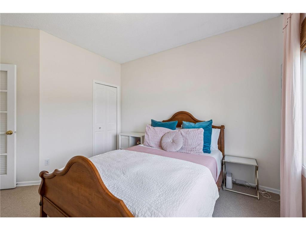 2378 Manuela Drive Chaska MN 55318 7049038 image22