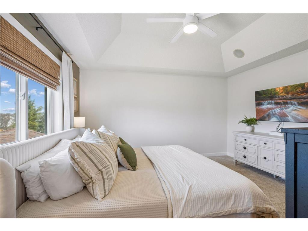 2378 Manuela Drive Chaska MN 55318 7049038 image32