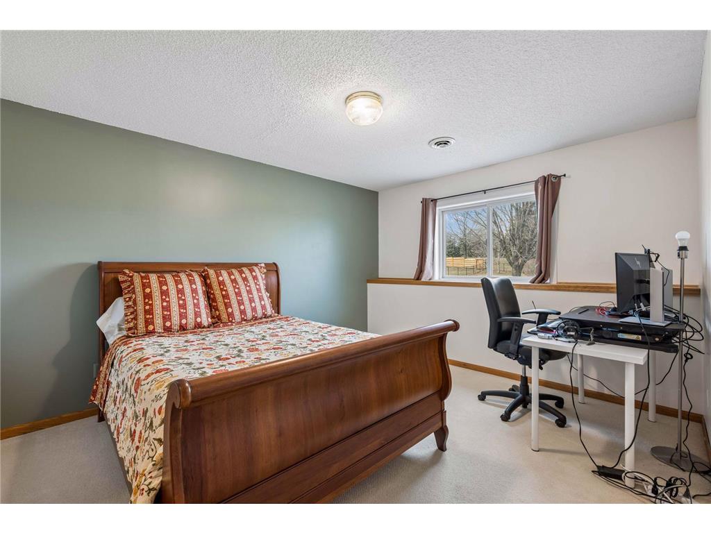 2378 Manuela Drive Chaska MN 55318 7049038 image45
