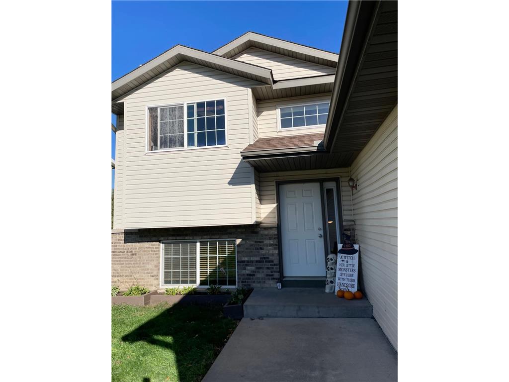 238 18th Avenue SE Saint Joseph MN 56374 6447016 image1