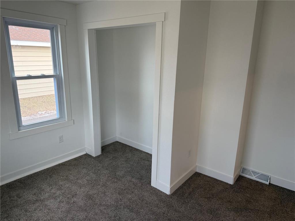 238 19 1/2 Avenue N Saint Cloud MN 56303 7027340 image4