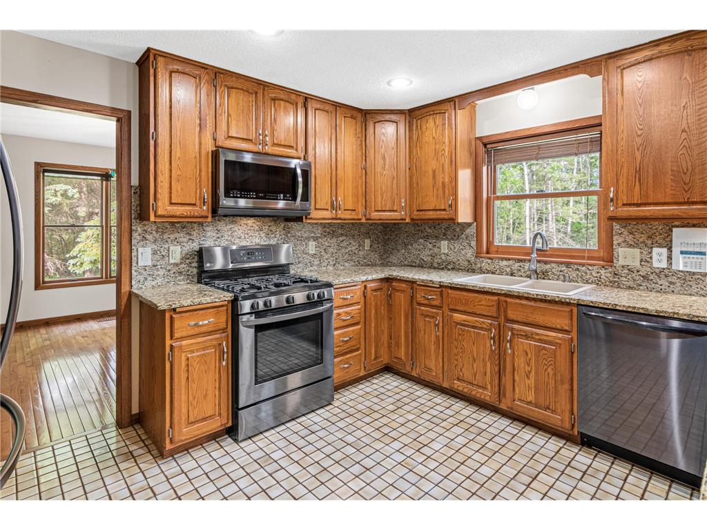 238 Glen Circle Troy Twp WI 54022 7061931 image12