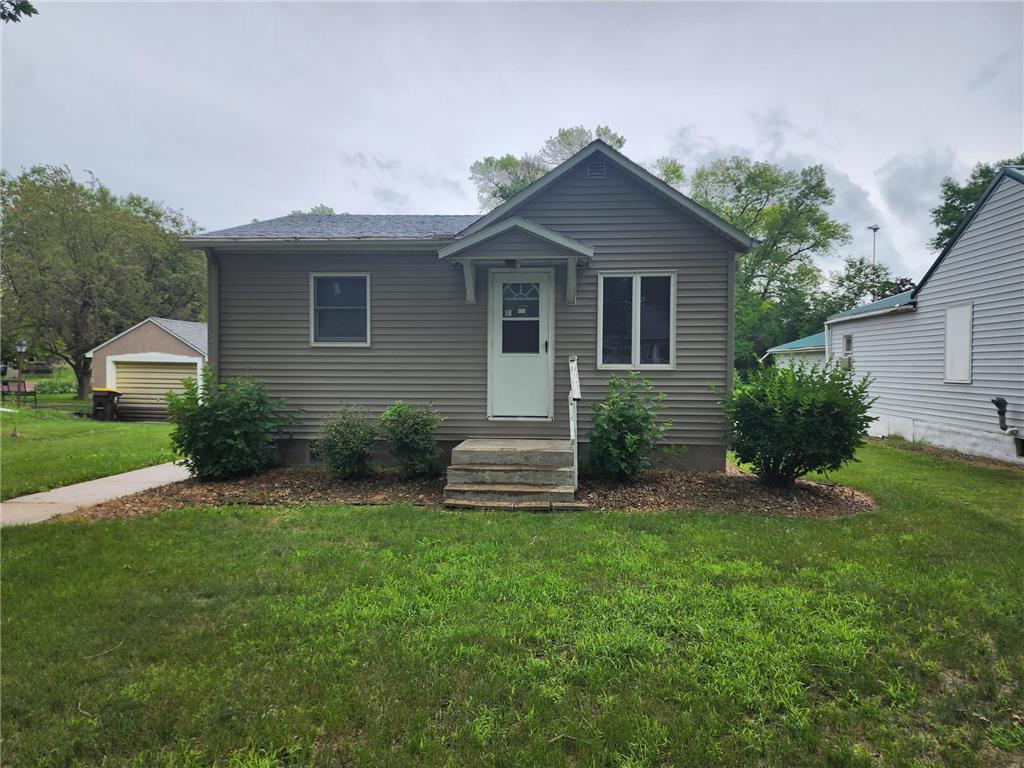 238 N 1st Avenue E, Truman, MN 56088 MLS 6398699 Edina Realty